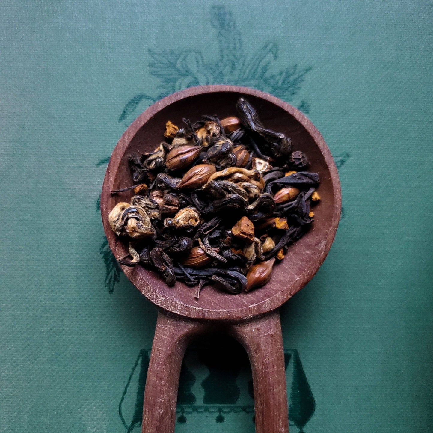 Gnat and Bee - Philosopher | Black Tea Blend
