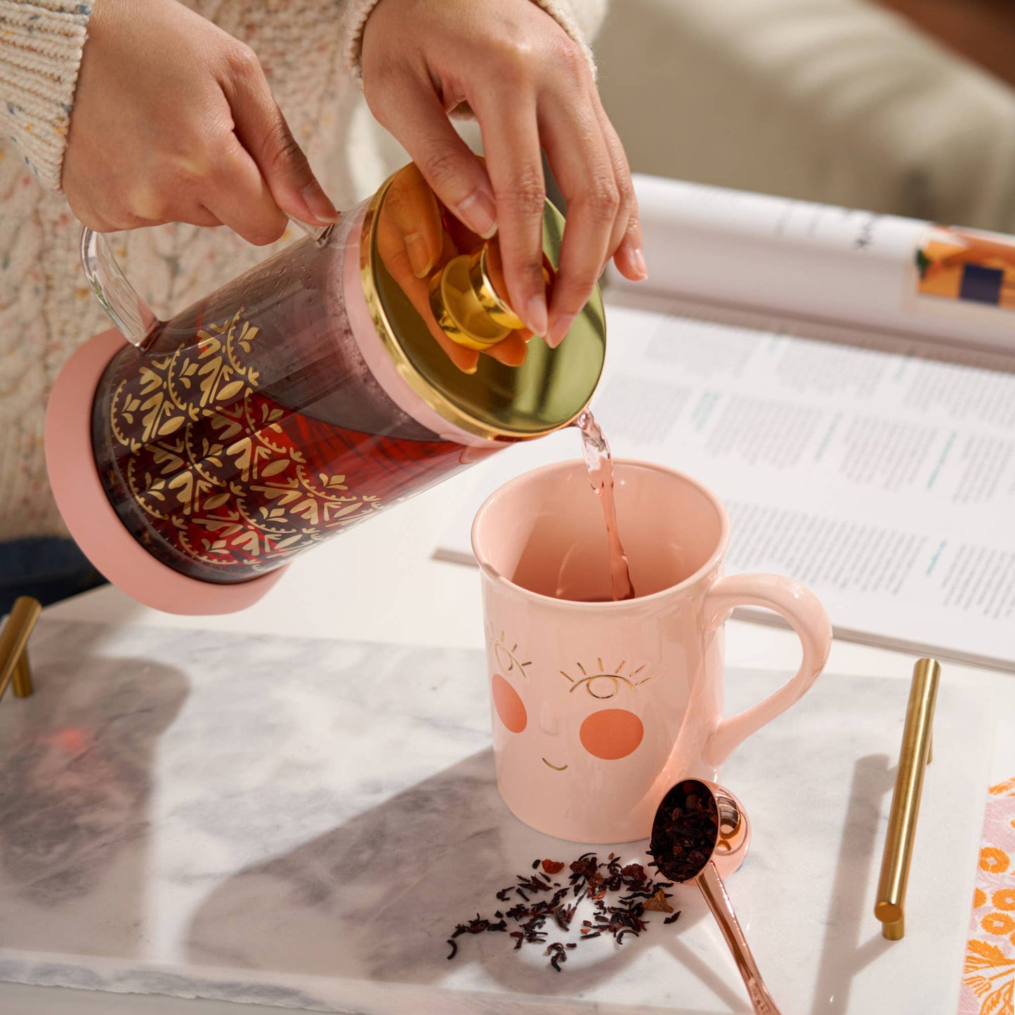 Pinky Up - Riley™ Casablanca Glass Coffee and Tea Press Pot 34oz