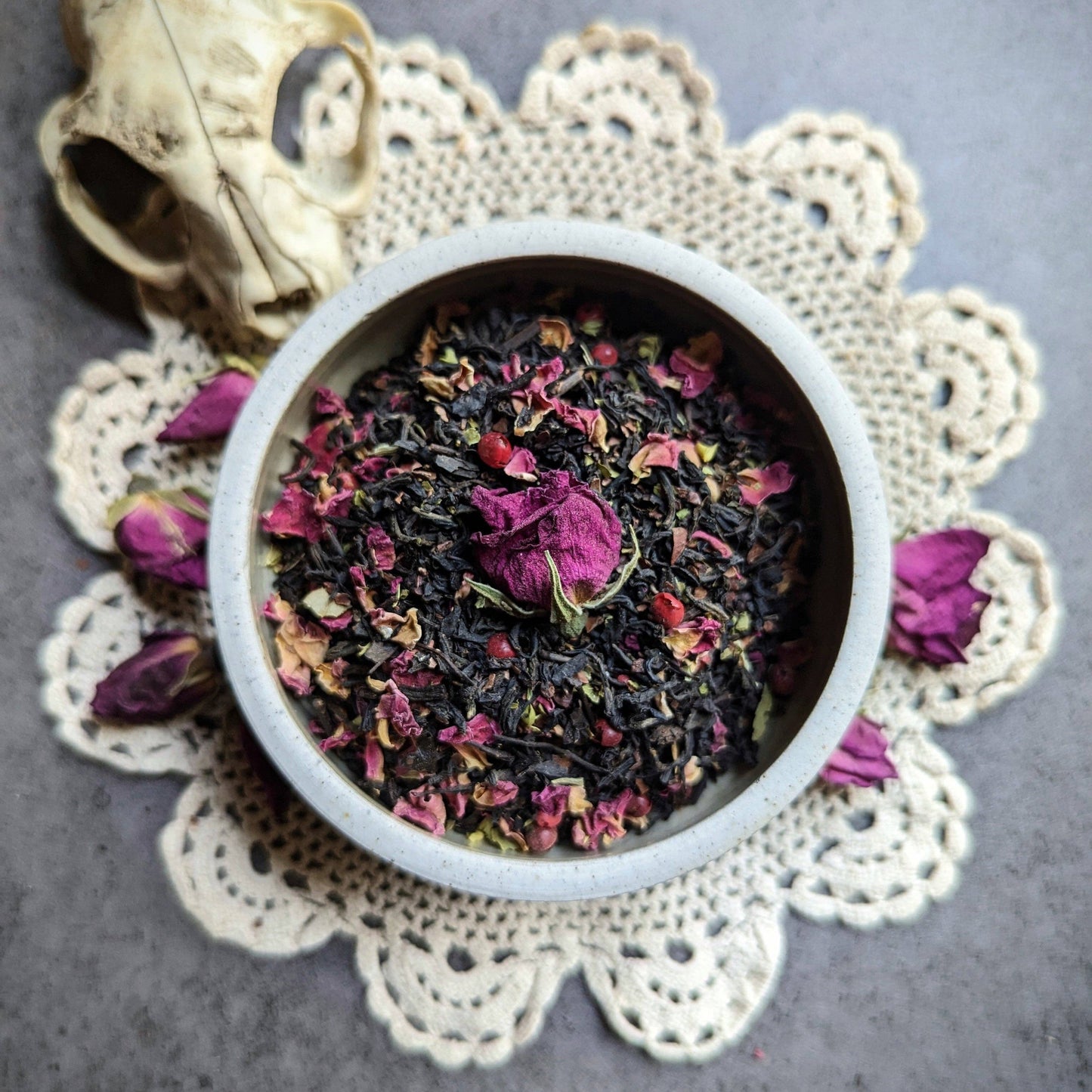 Gnat and Bee - Hecate | Black Tea Blend