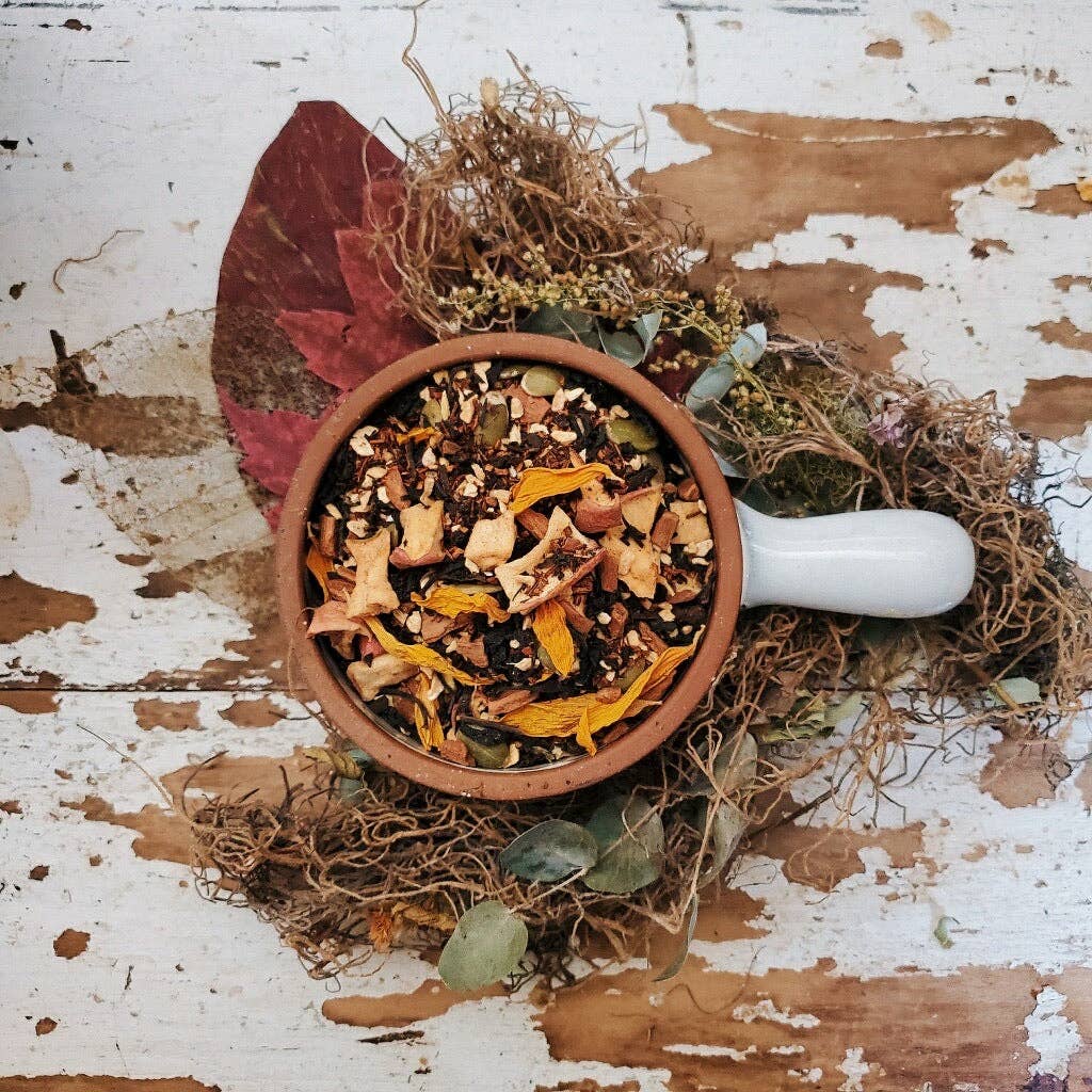 Gnat and Bee - Hearthstone Chai : Black Tea Blend